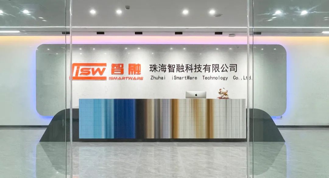 李鑫形象图片